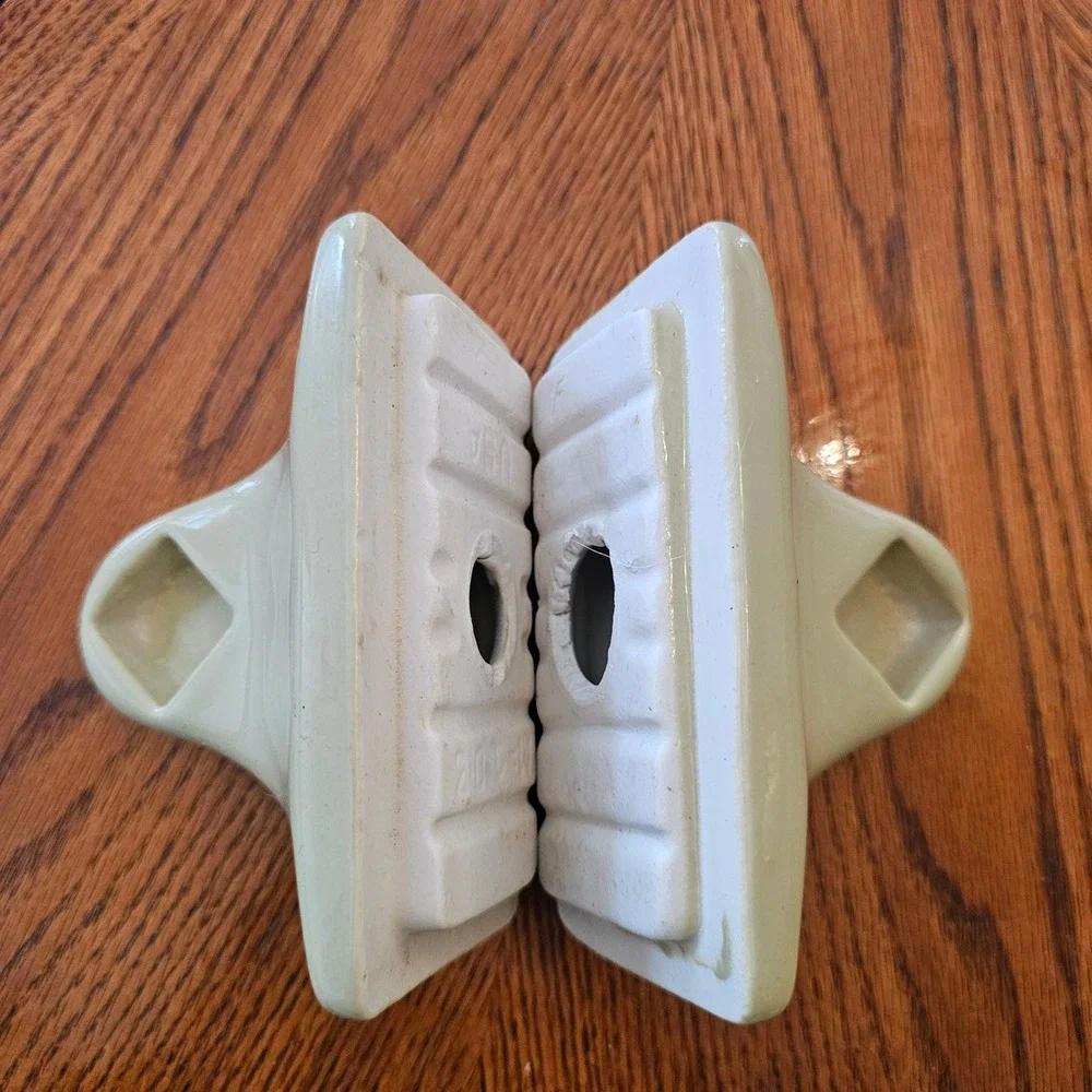Vintage Mid Century Green beige Ceramic Towel Bar Brackets USA M-2103 Pair